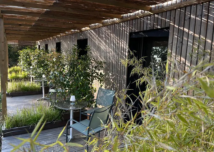 Les Caminols 게스트하우스 *